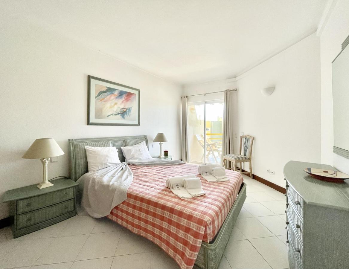 Alcharb - Pool & City Center - Vilamoura Quarteira Dış mekan fotoğraf